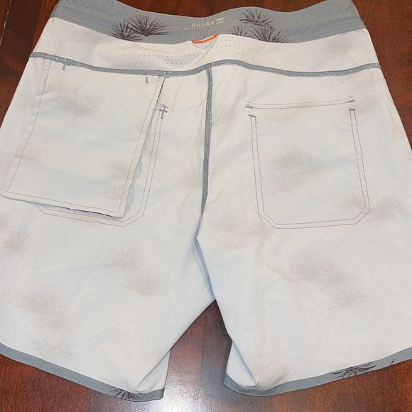 27050 Roark layover trail short 3.0 EUC SZ 30 see pics for detail - Picture 12 of 16